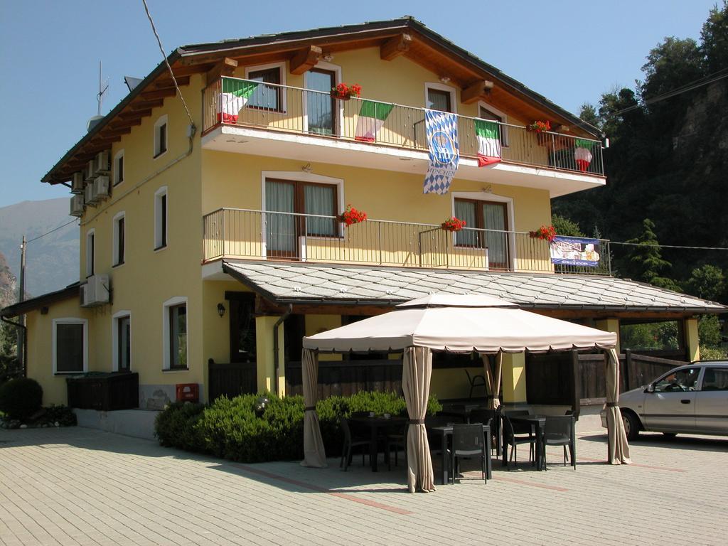 La Maisonnette Montjovet Exterior foto